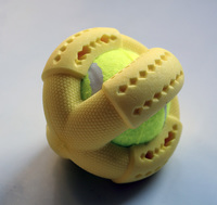 AnimAll GrizZzzly игрушка для собак теннисный мяч S, желтый, 9,2х9,2х8,8 см